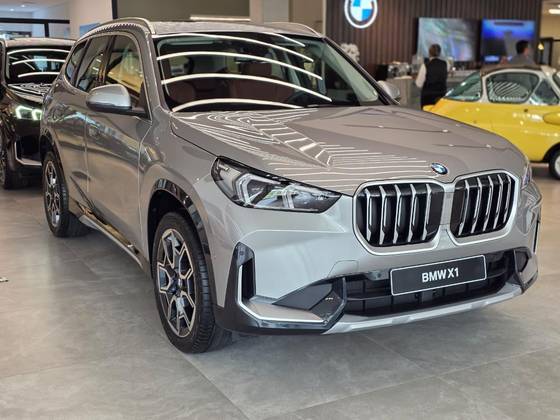 BMW X1 2.0 16V TURBO GASOLINA SDRIVE20I X-LINE STEPTRONIC BMW X1 2.0 16V TURBO GASOLINA SDRIVE20I X-LINE STEPTRONIC